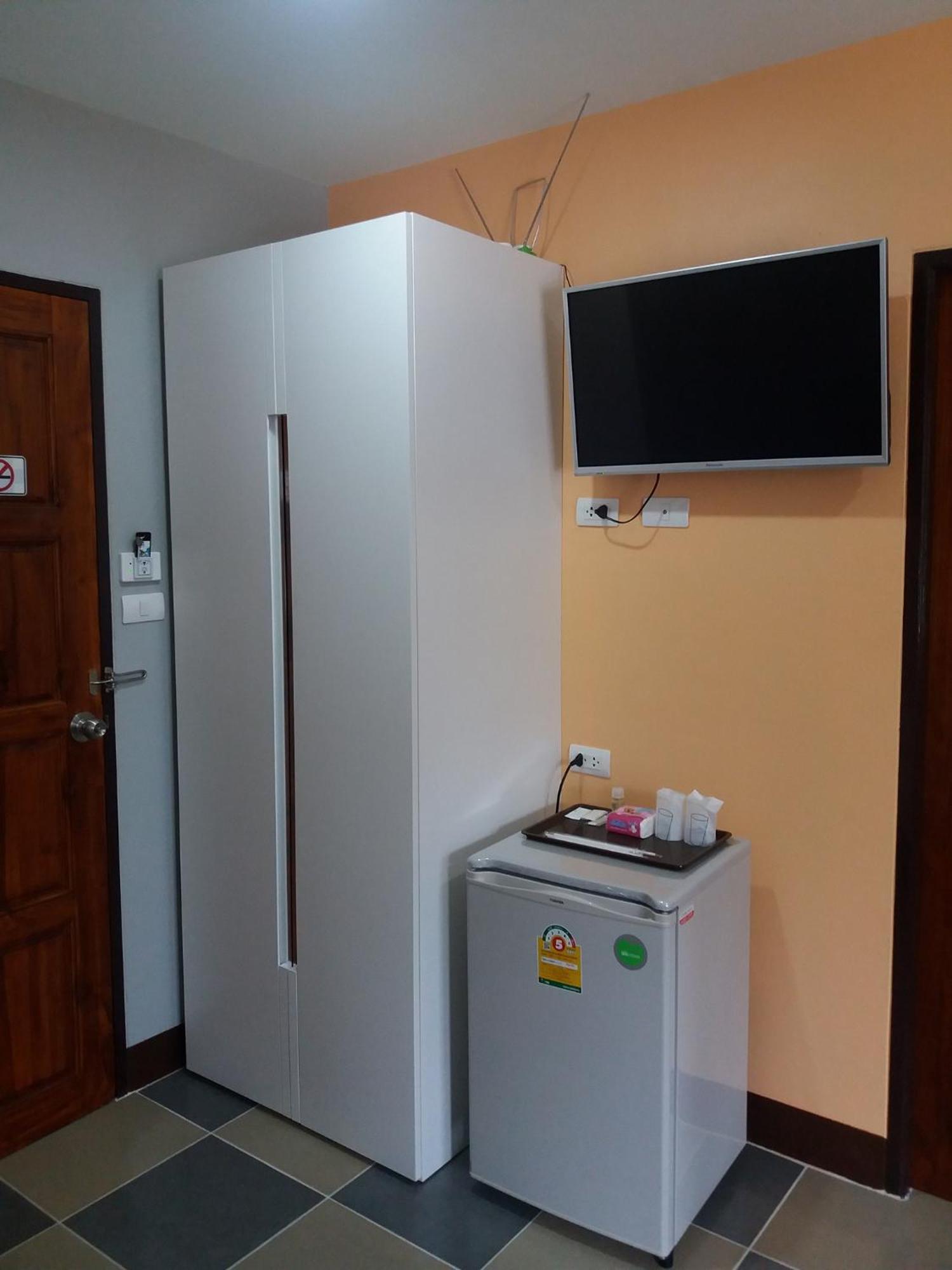 Nasa Mansion Apartment Phuket ภายนอก รูปภาพ