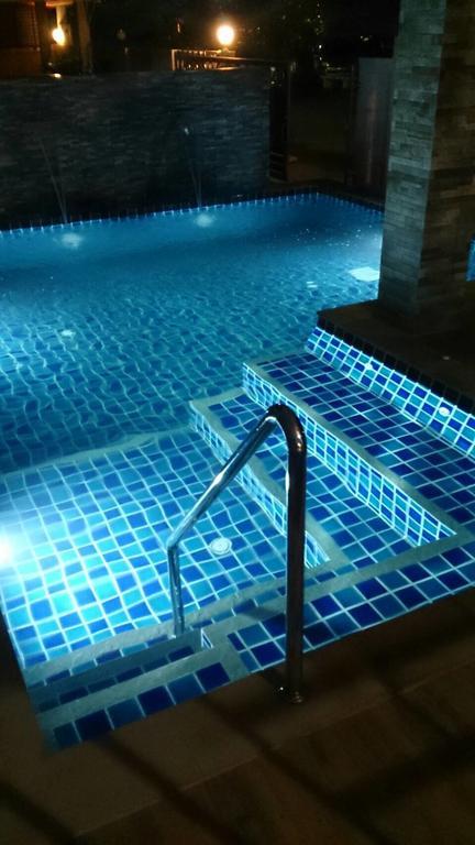 Nasa Mansion Apartment Phuket ภายนอก รูปภาพ